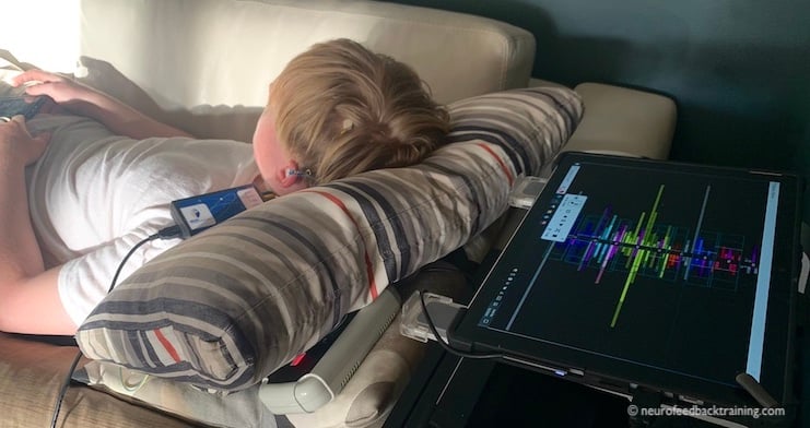 neurofeedback-training-co-teen-training-with-the-neuroptimal-braintrainer-at-home